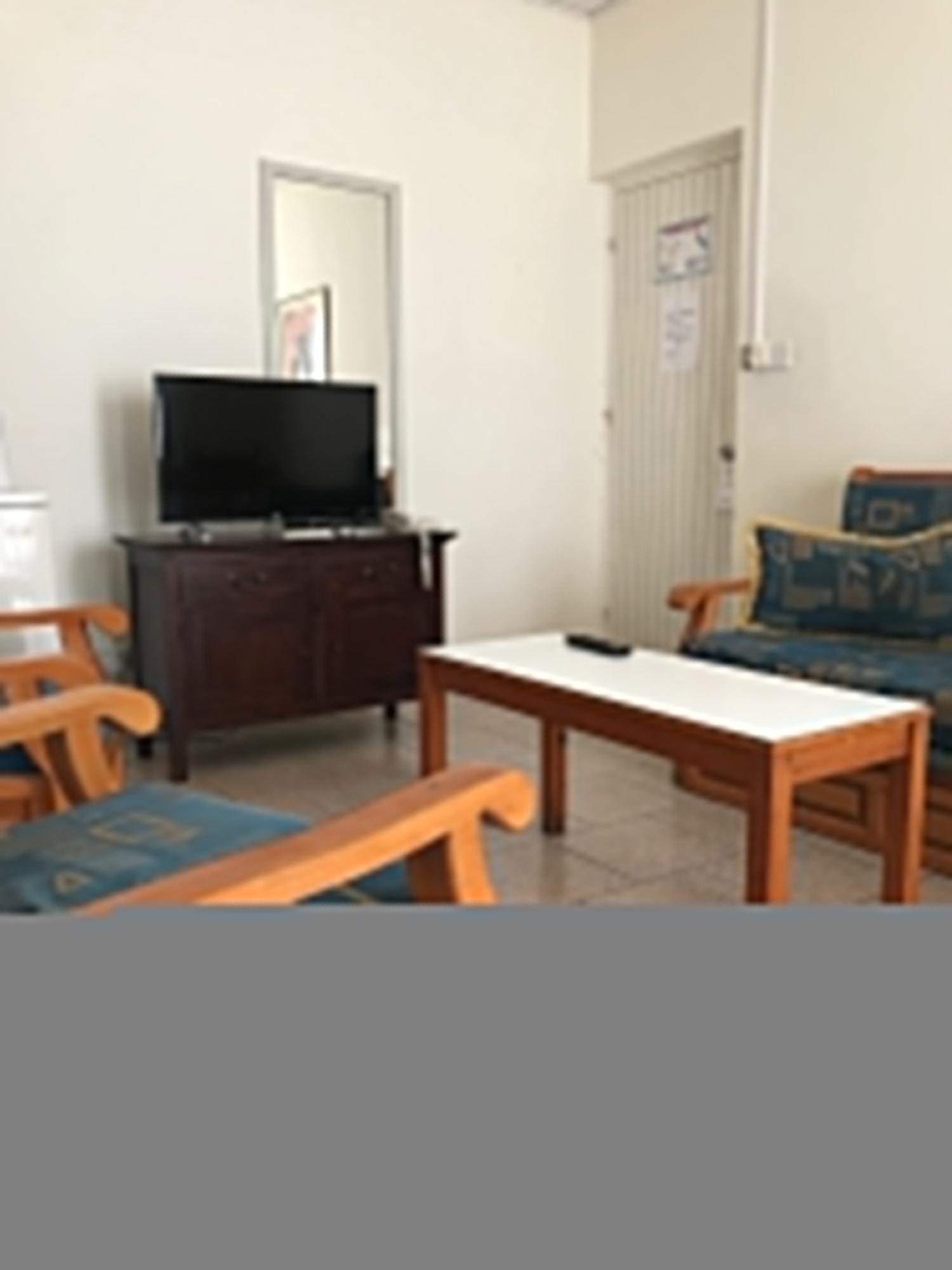 Daphne Hotel Apartments (Adults Only) Paphos Bagian luar foto